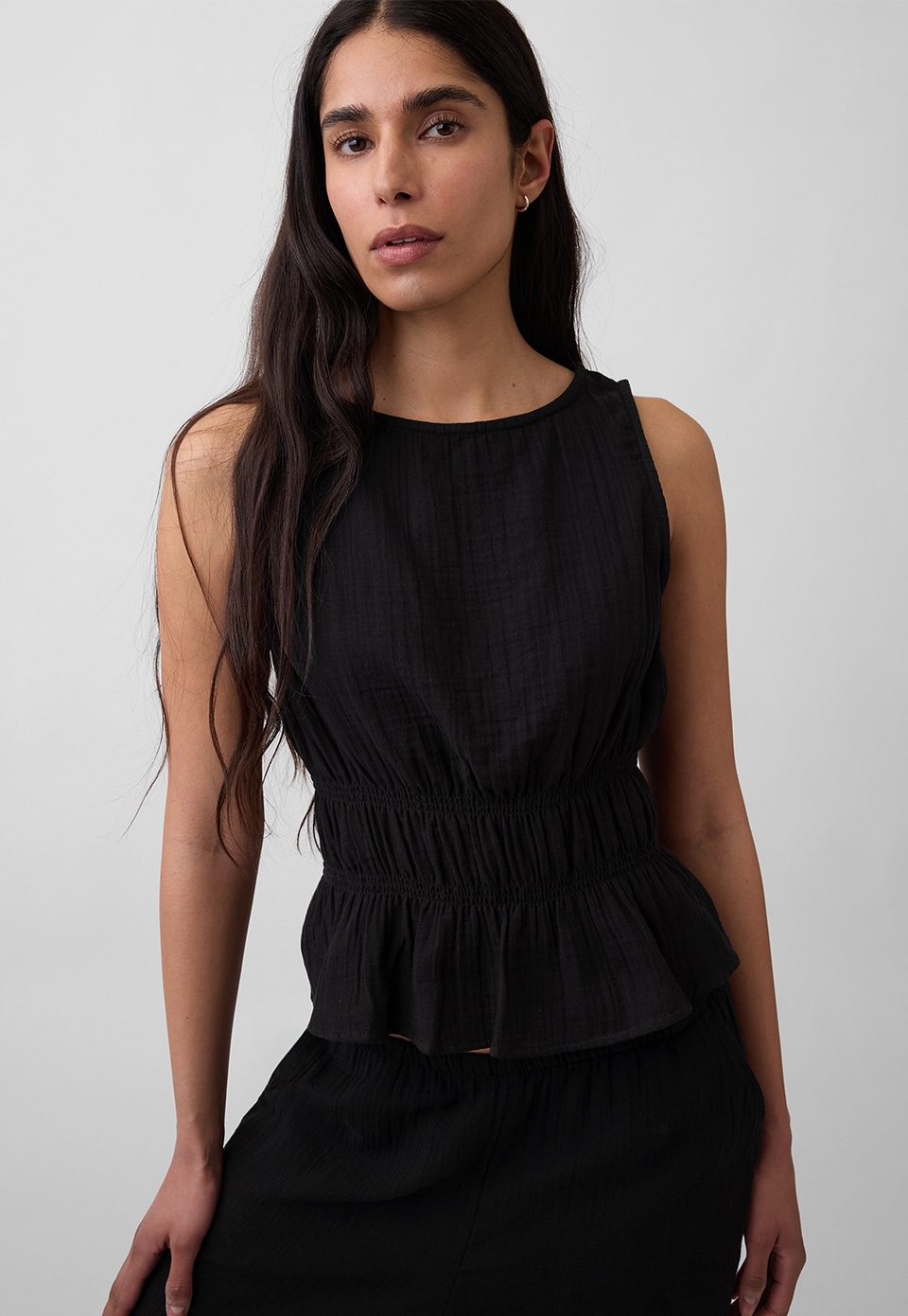 着るだけでベストバランスが叶う、時短セットアップ。