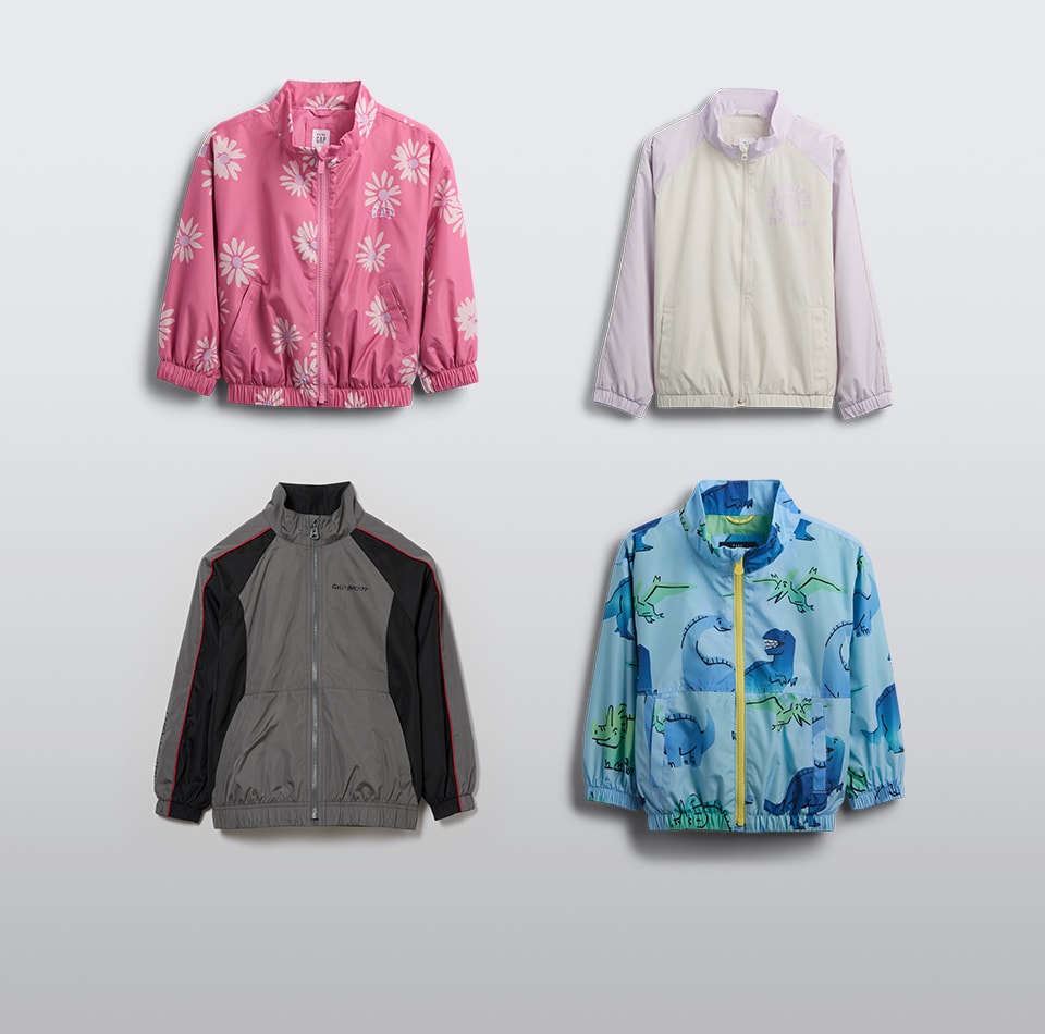 機能性抜群のウィンドブレーカーや 羽織るだけでこなれるワークジャケットなど。